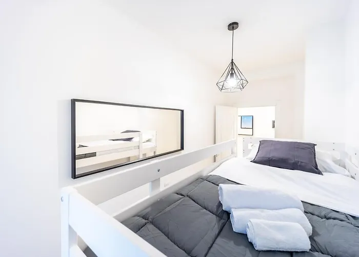 Sansiro Luxury Wi-fi & Netflix *